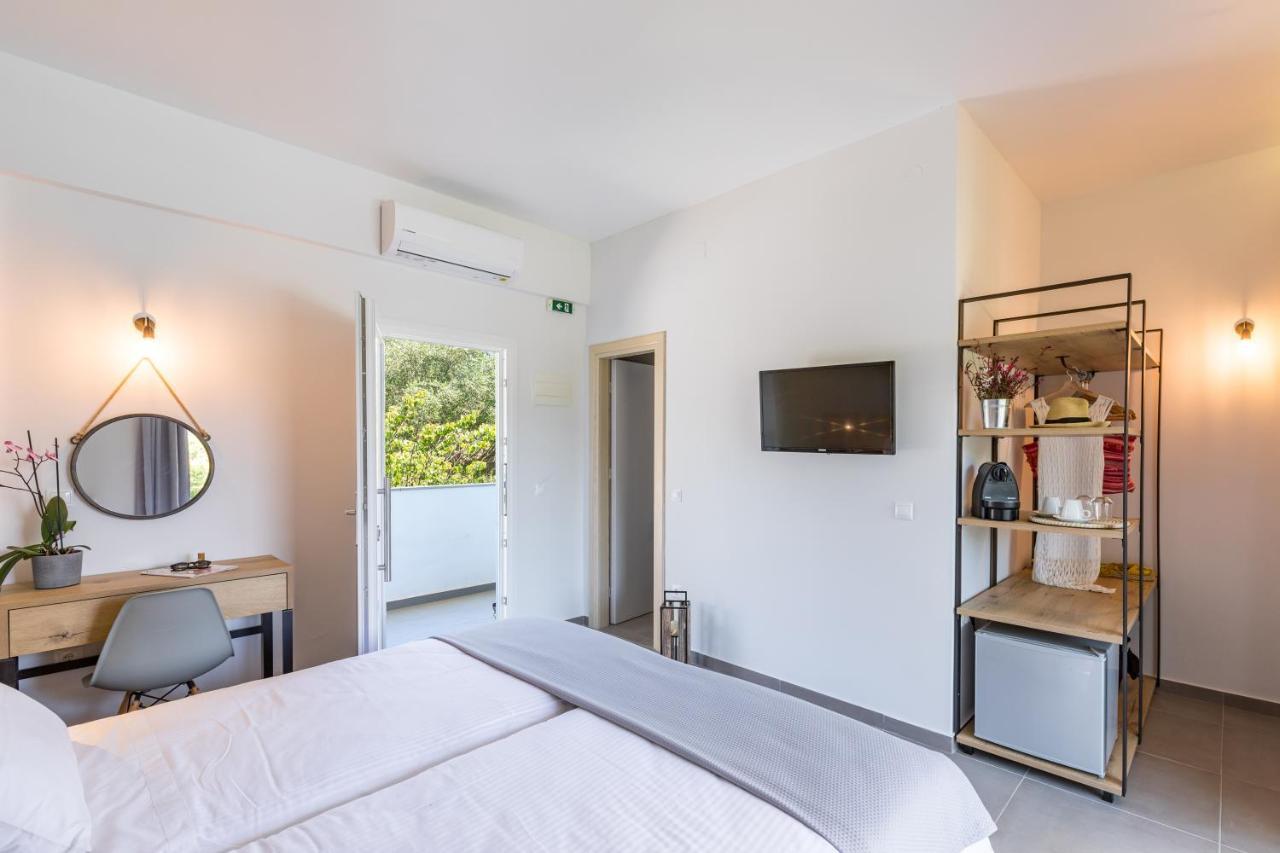 Deluxe Double or Twin Room Pool View