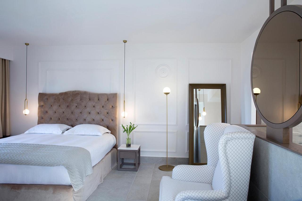 Deluxe Suite,1556241076:JPEG