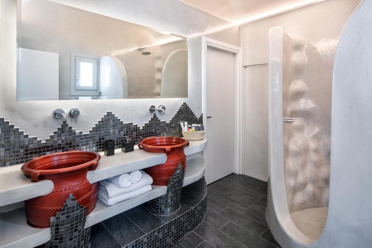 Suite 1 Chambre avec Piscine Privée Chauffée - Vue sur Mer