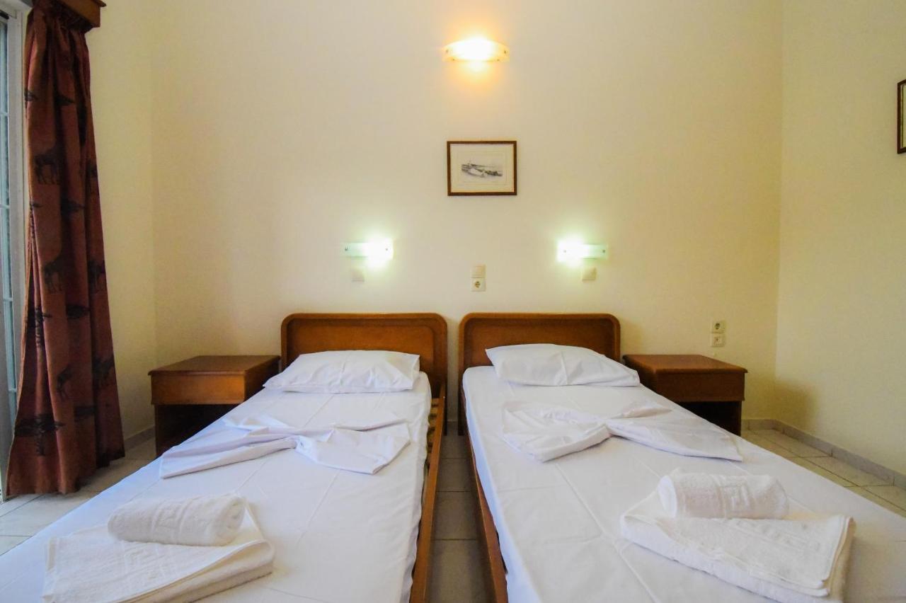 Economy Twin Room