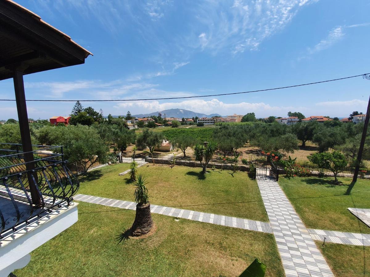Studio Garden View