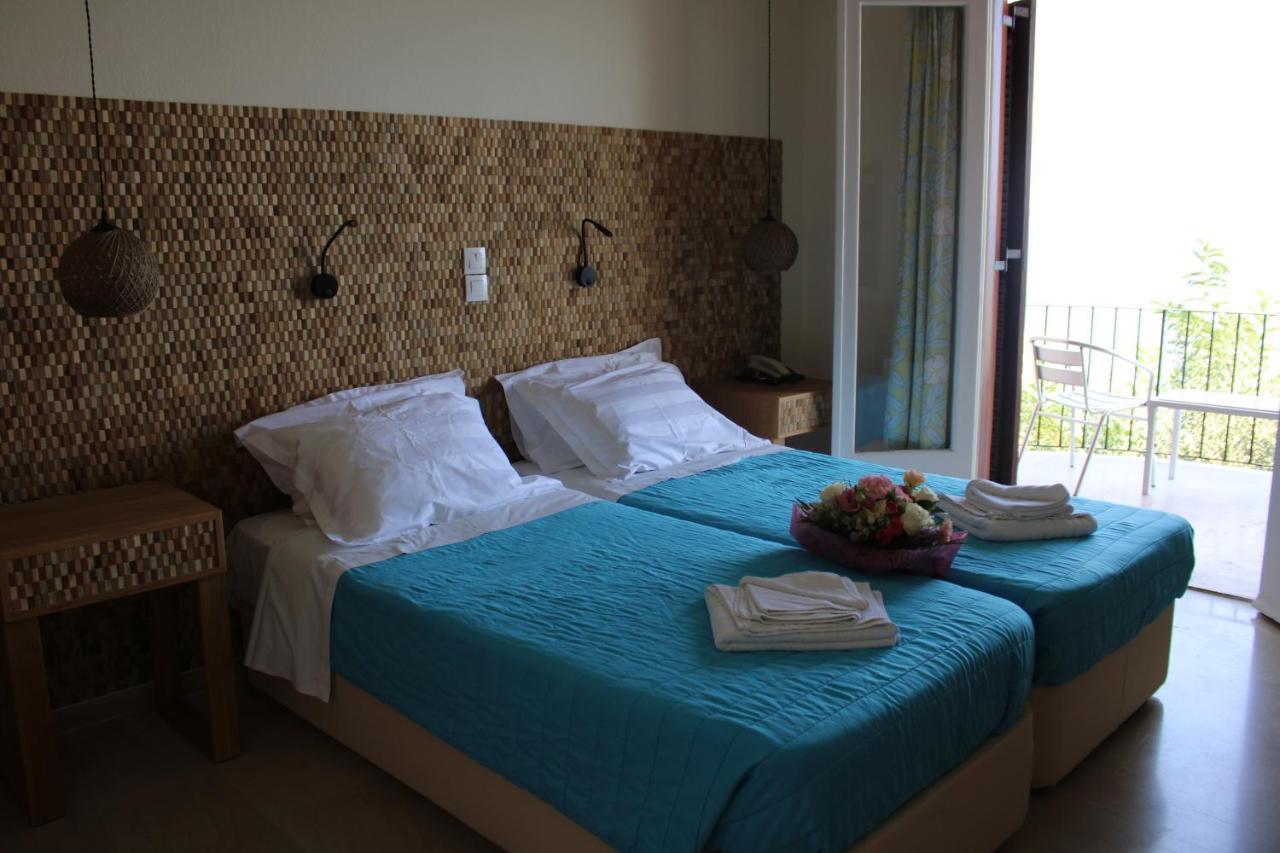 Zweibettzimmer mit Meerblick