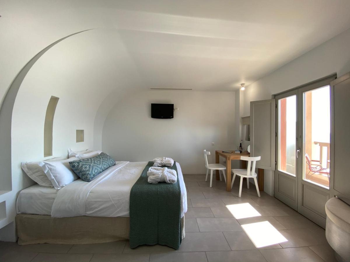 Junior Suite Caldera View