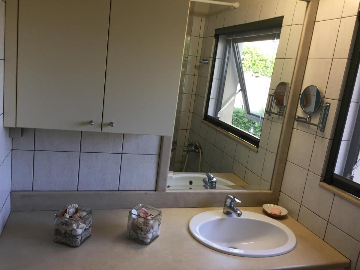 1-Bedroom Suite Sea View