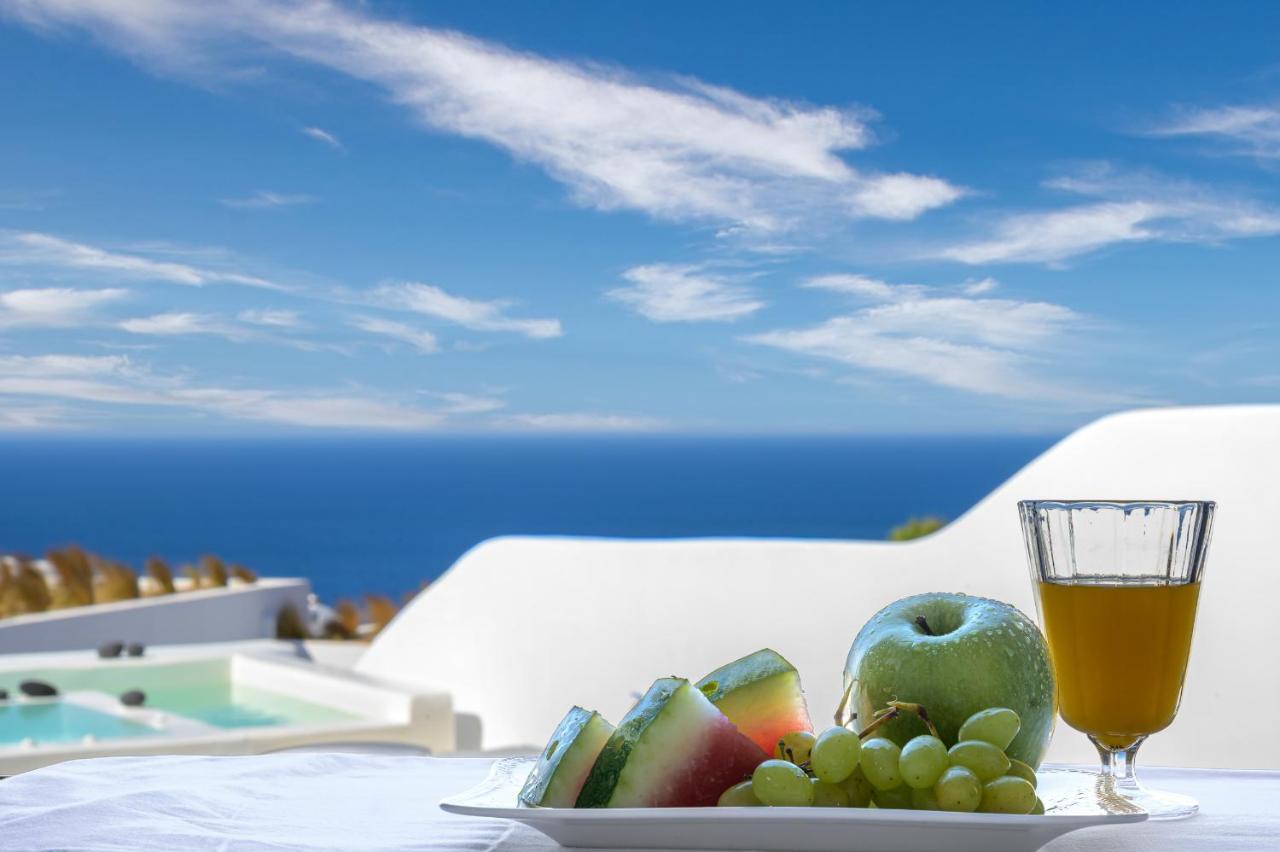 Suite avec Piscine Privée et Bain à Remous