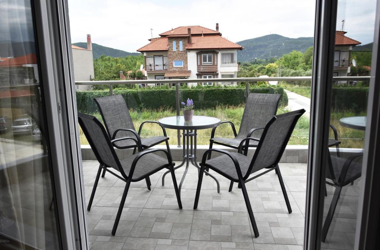 Standard Family Room,1036158919:JPEG