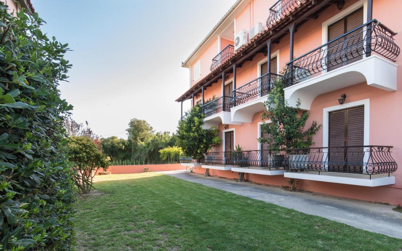 Double Room with Balcony (3 Adults)