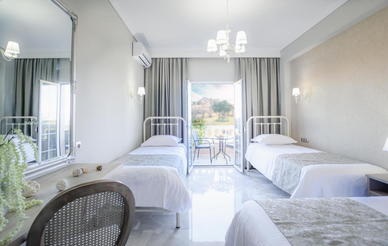 Superior Triple Room with Sea View,1080102628:JPEG