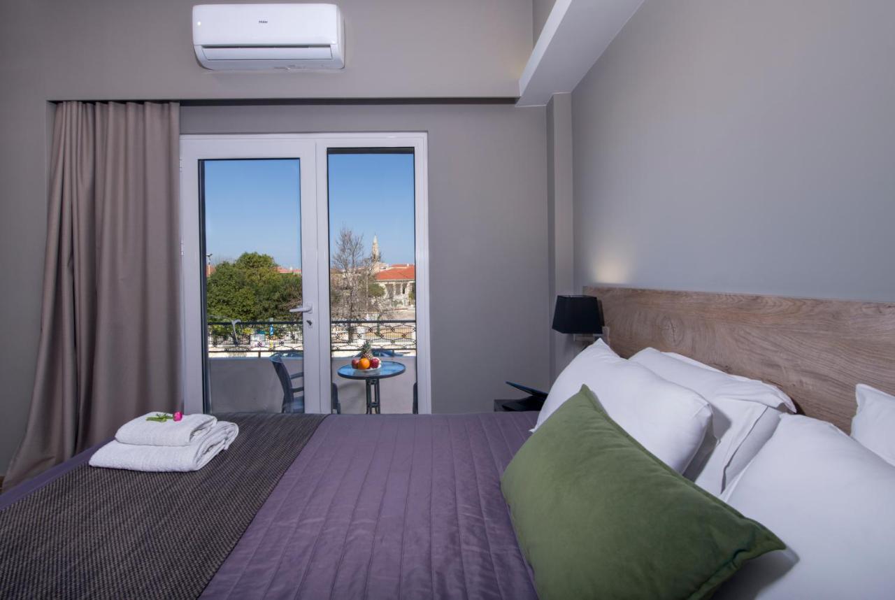 Deluxe Apartment,1080470101:JPEG