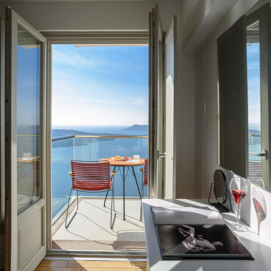 Standard Double Room Caldera View
