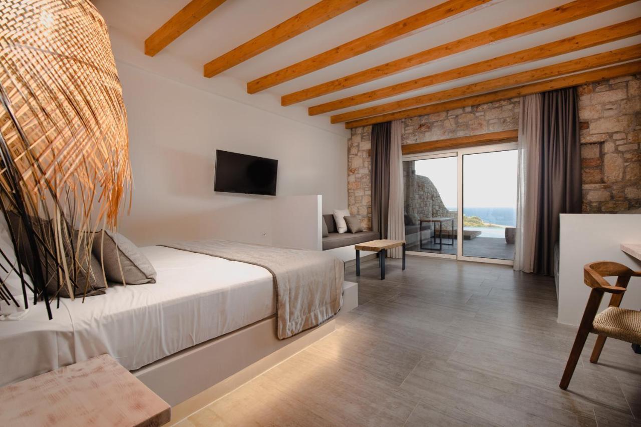 Suite Private Pool Sea View