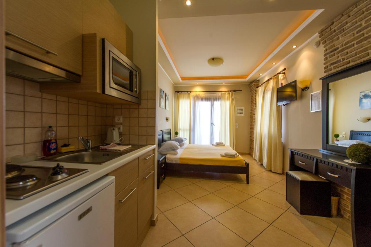 Studio with Sea View,1091413464:JPEG