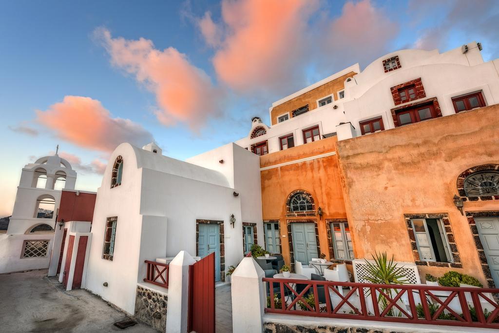 Alojamientos Familiares típicos de Santorini