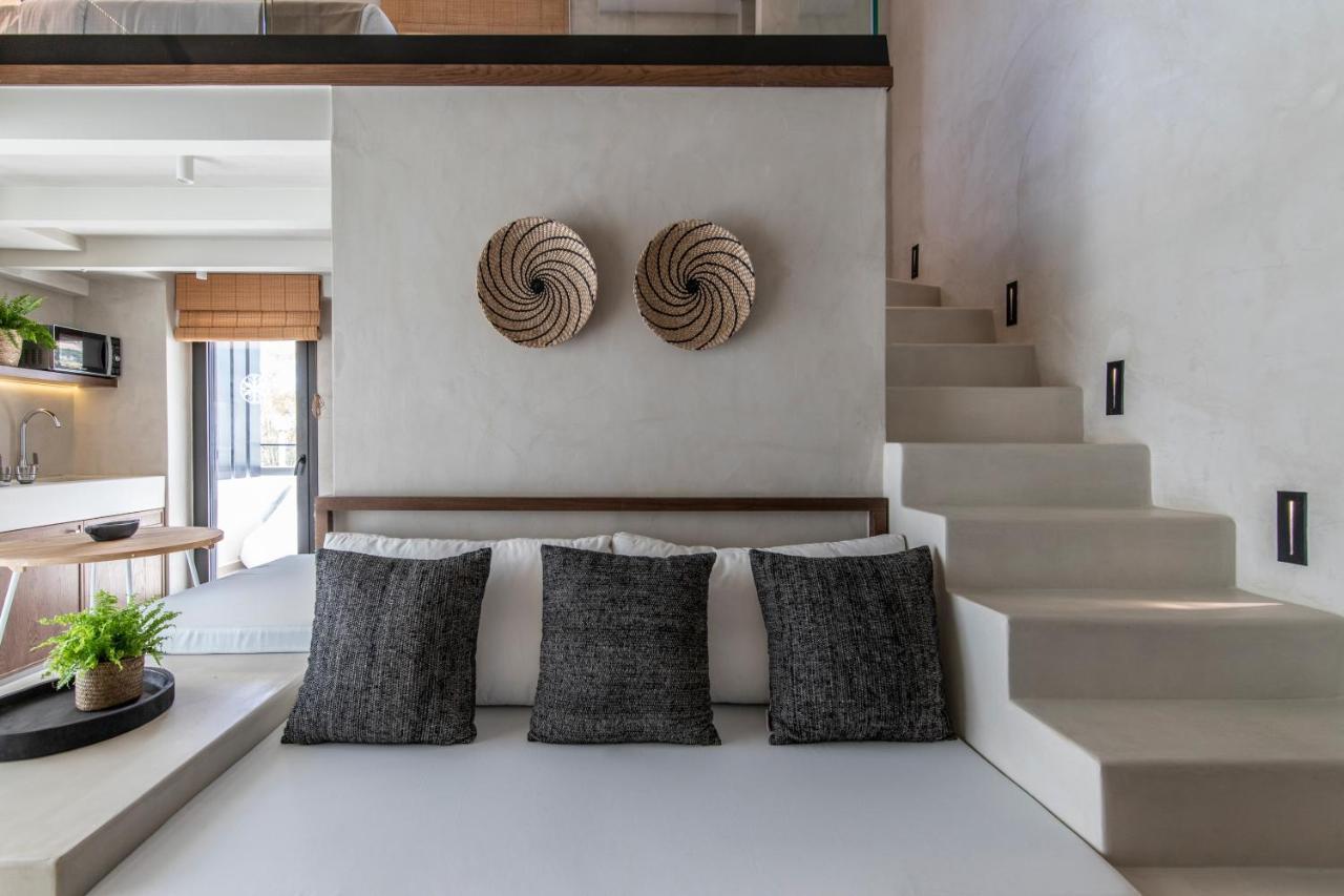 Suite Maisonnette avec Petite Piscine Extérieure