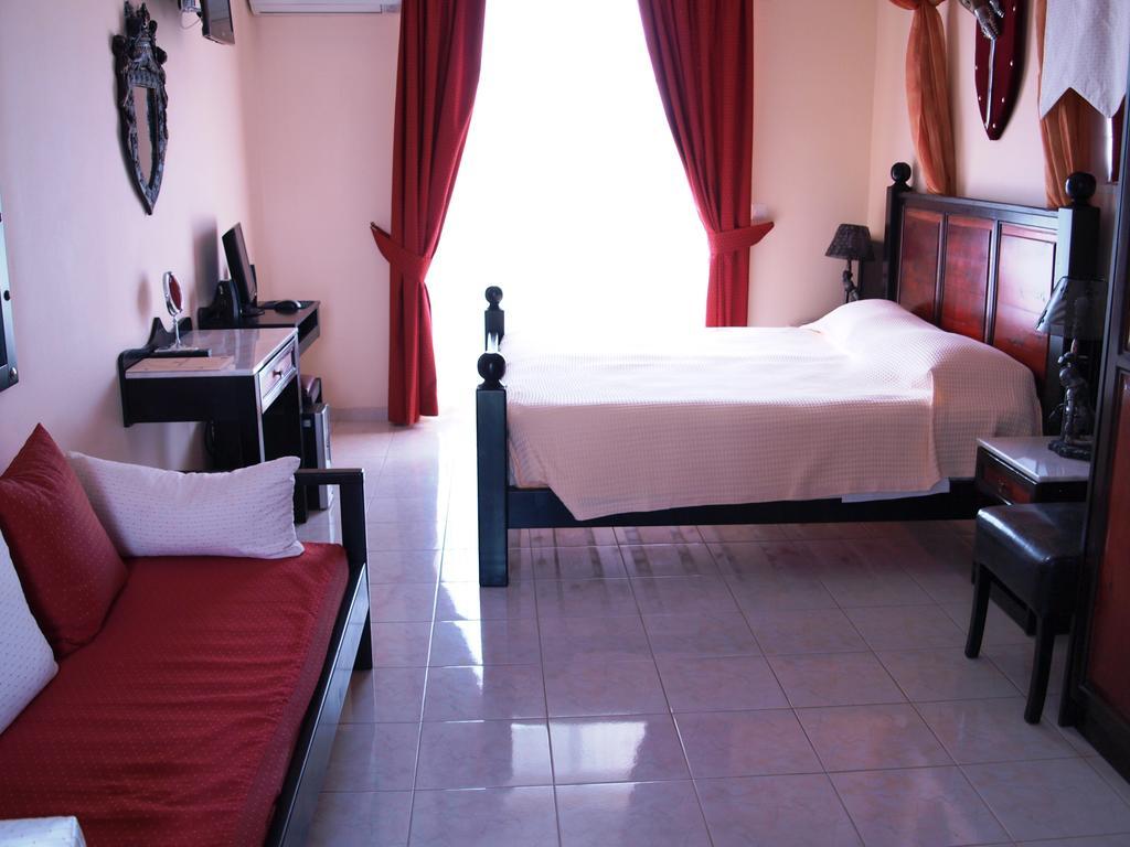 Double Suite,110571654:JPEG