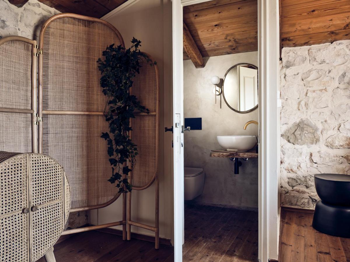 Deluxe Maisonette