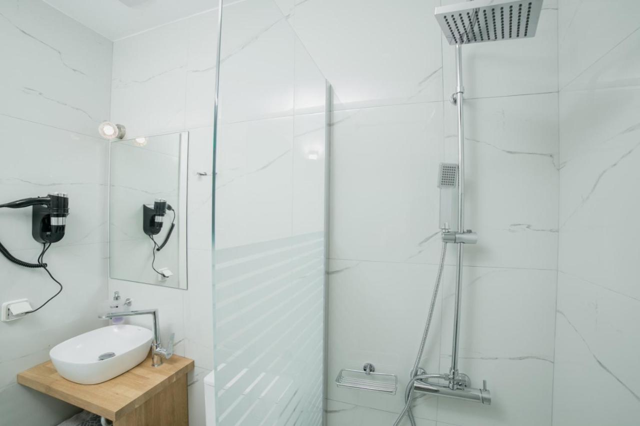 Quarto Duplo Econômico