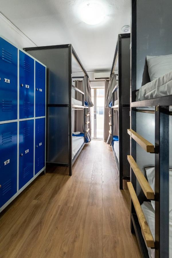 Bed 6-Bed Mixed Dormitory Room