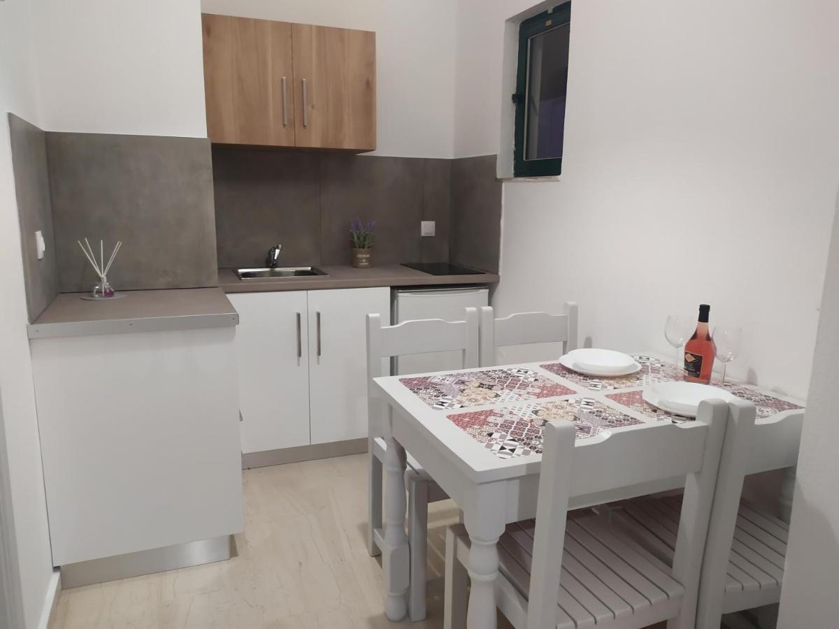 Deluxe Apartment,1130823885:JPEG