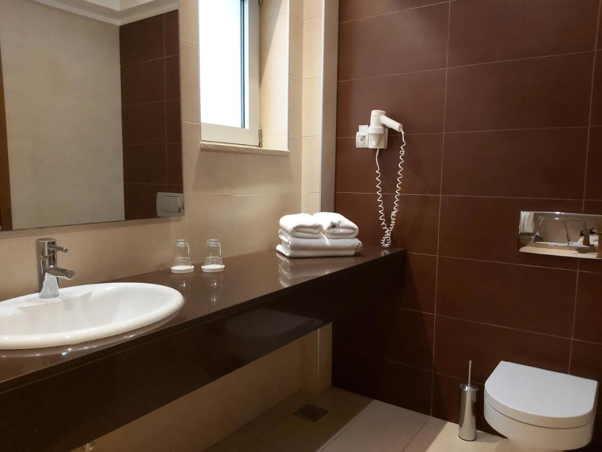 Triple Room,1137950698:JPEG