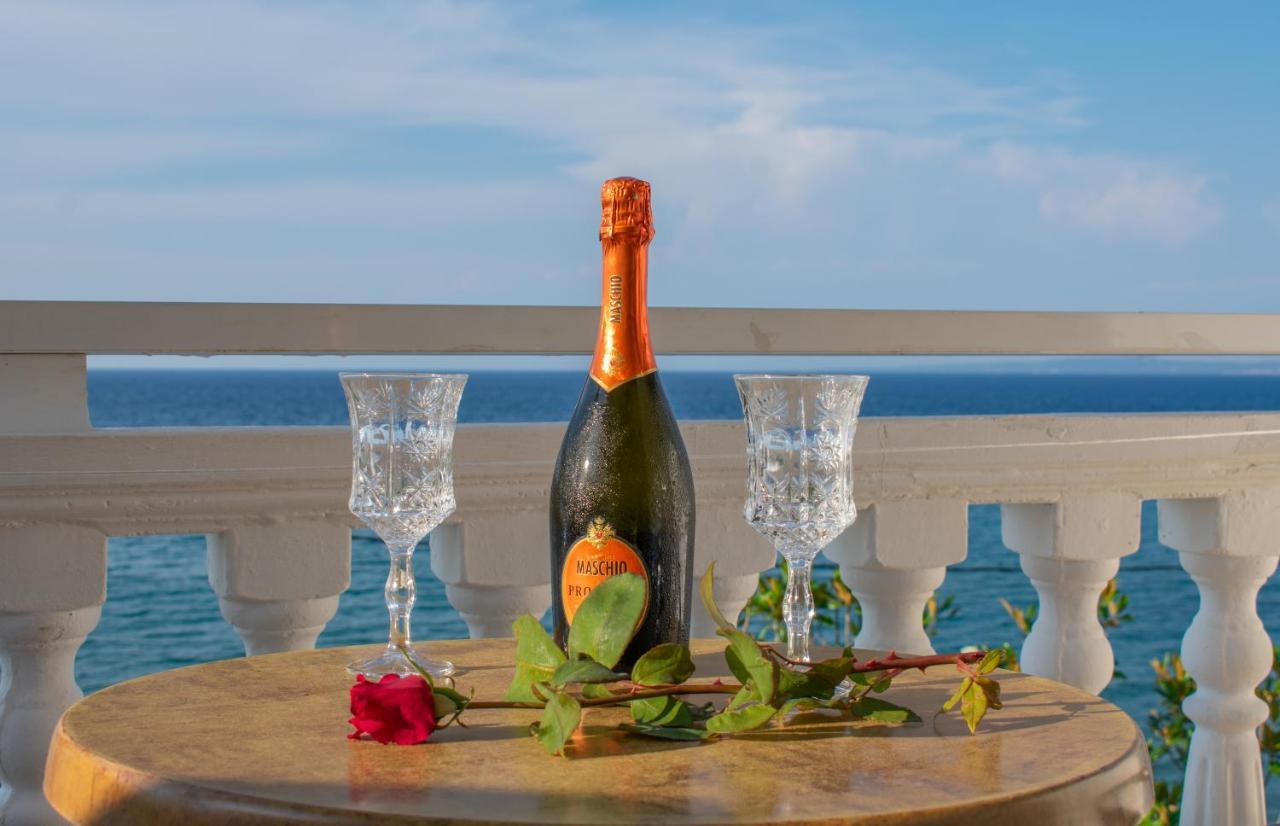Family apartment sea view