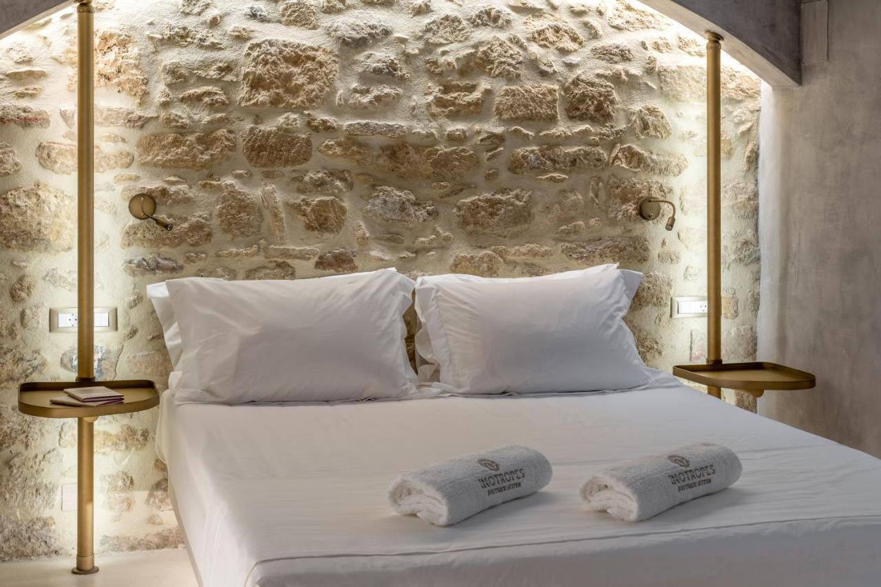 Suite One Bedroom Stafylos