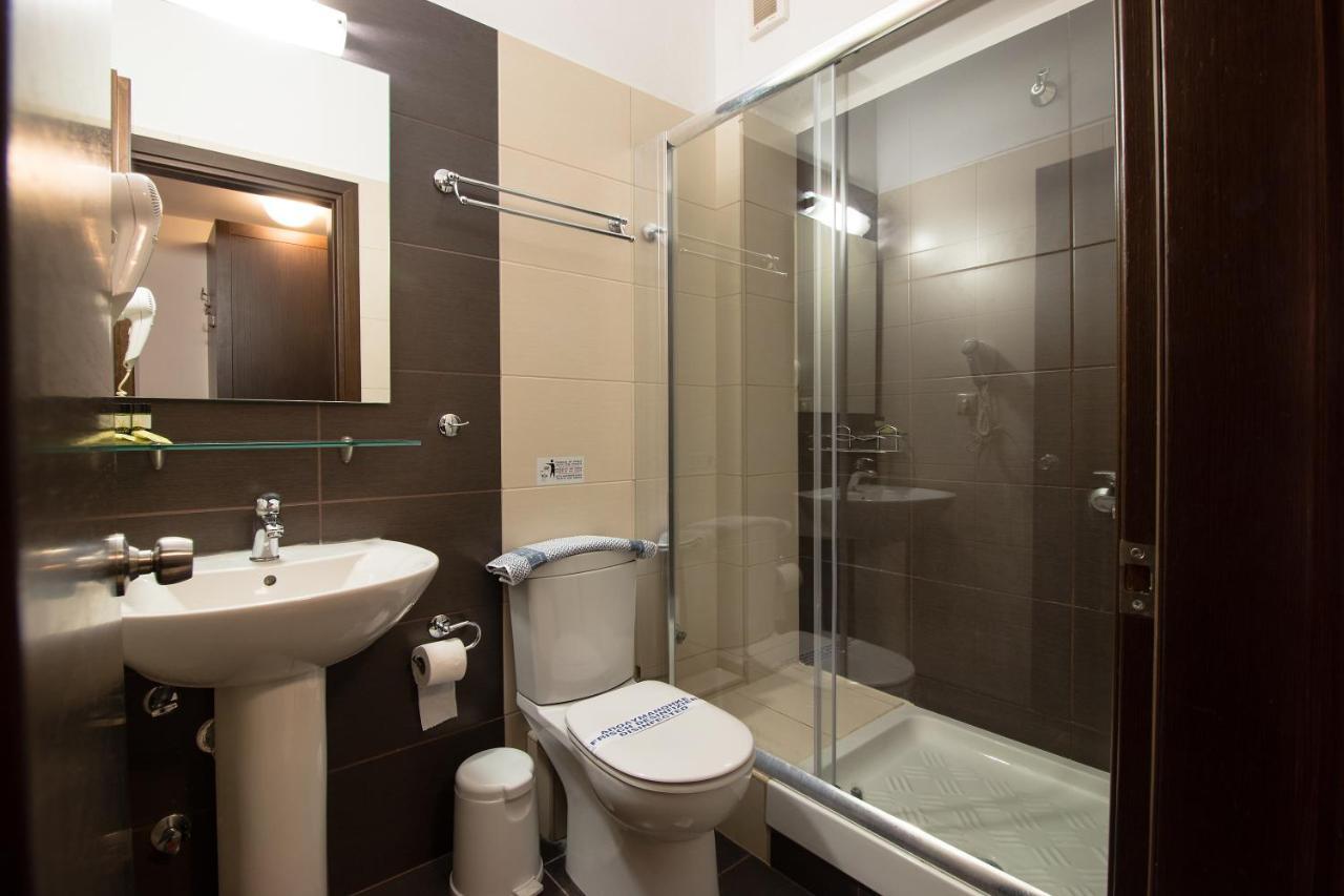 Double or Twin Room with Sea View,1300765522:JPEG