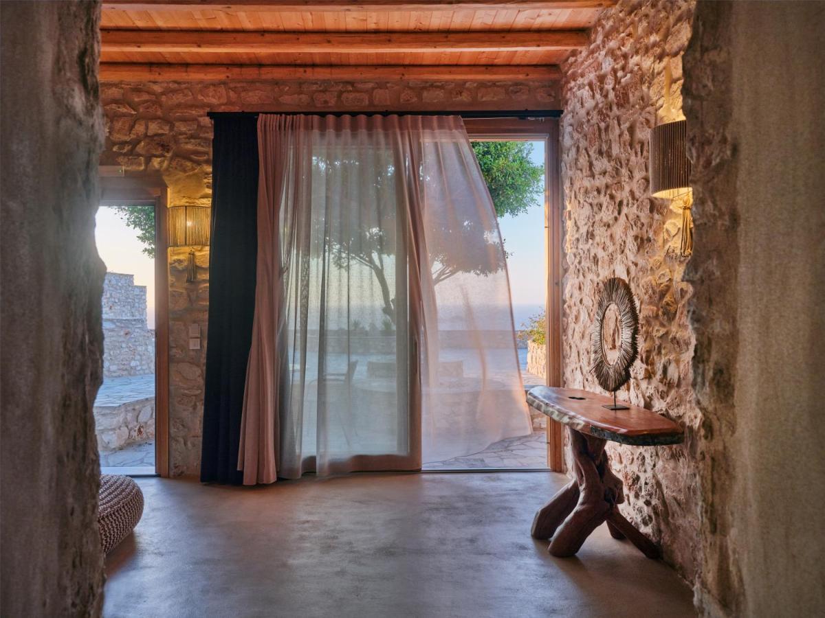 Suite Troglodyte Senior - Vue sur Mer