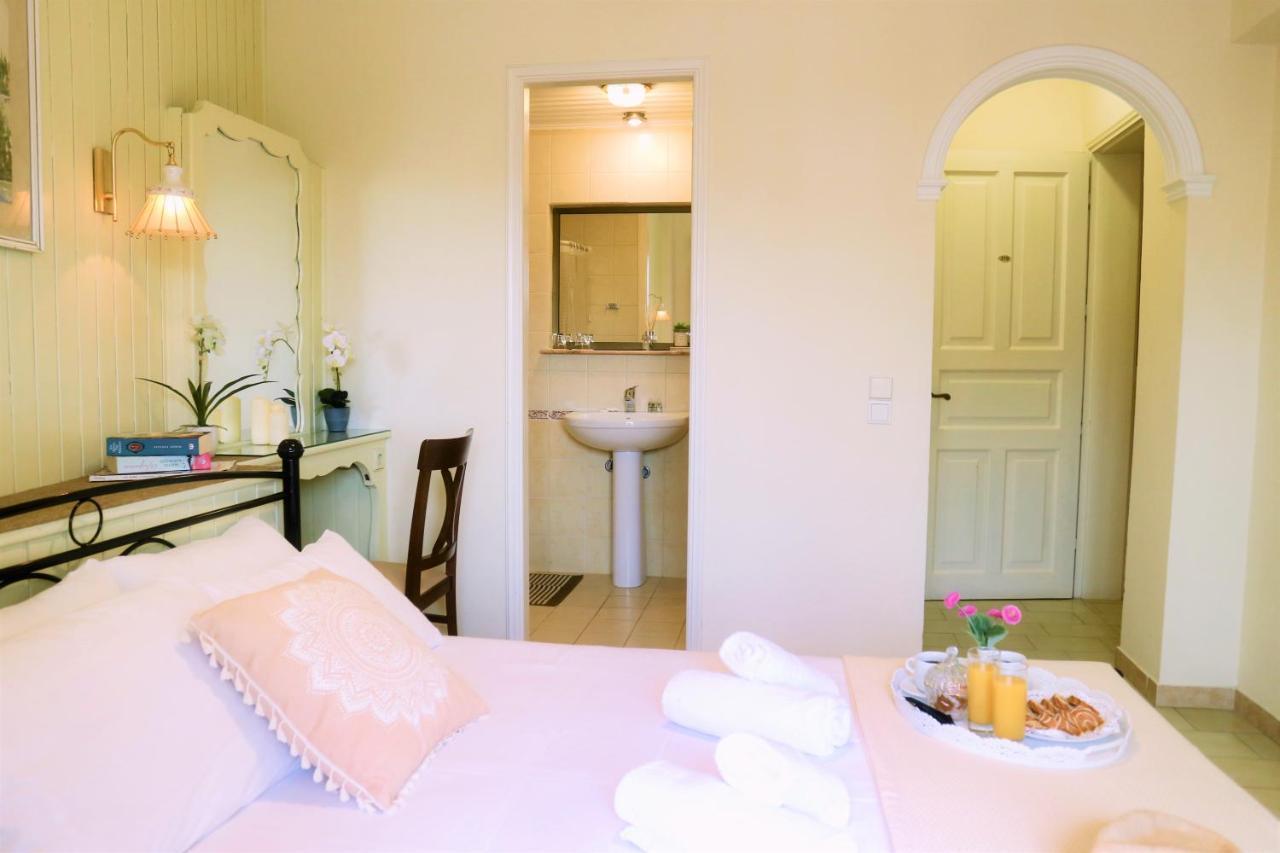 Double or Twin Room with Side Sea View,1175308860:JPEG