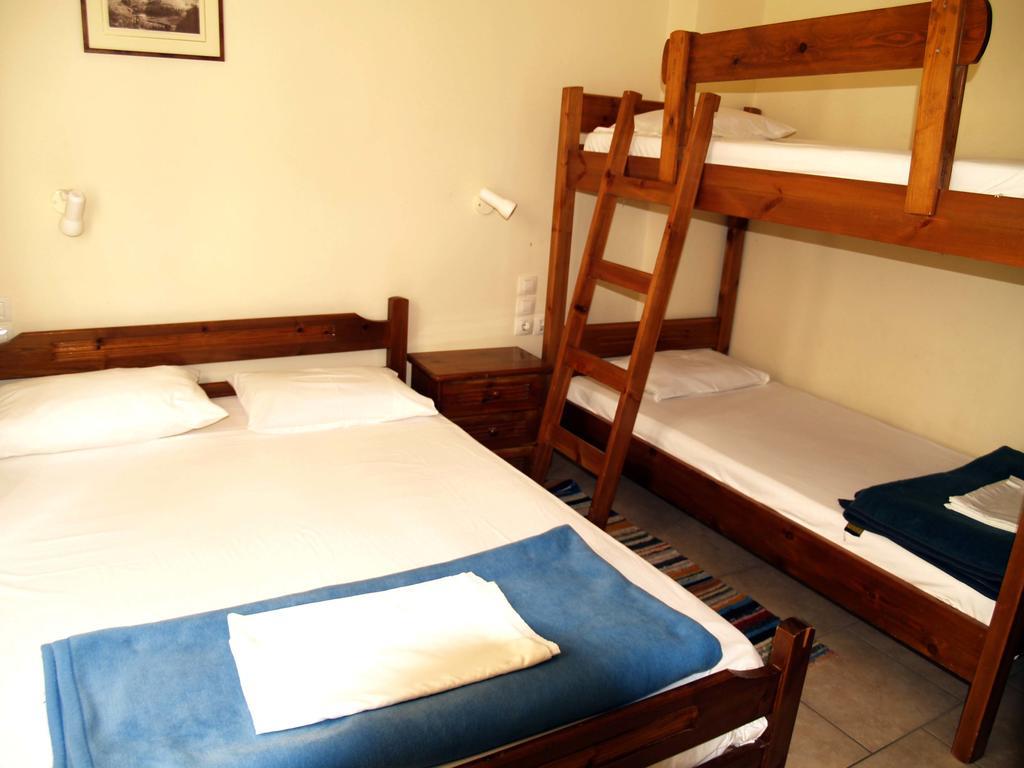 Triple Room,118741558:JPEG