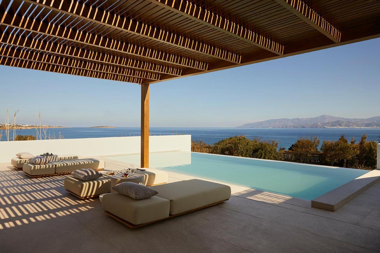 Suite Signature avec Piscine Privée - Vue sur Mer