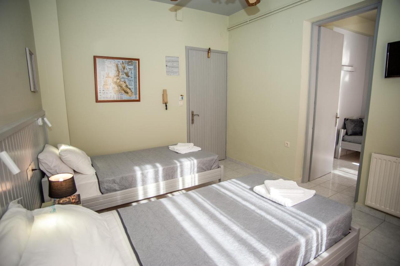 Triple Room Terrace
