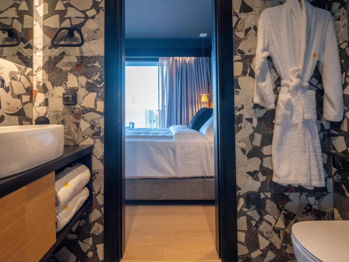 Signature Penthouse Suite