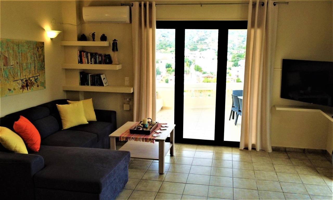 1-Bedroom Suite Sea View