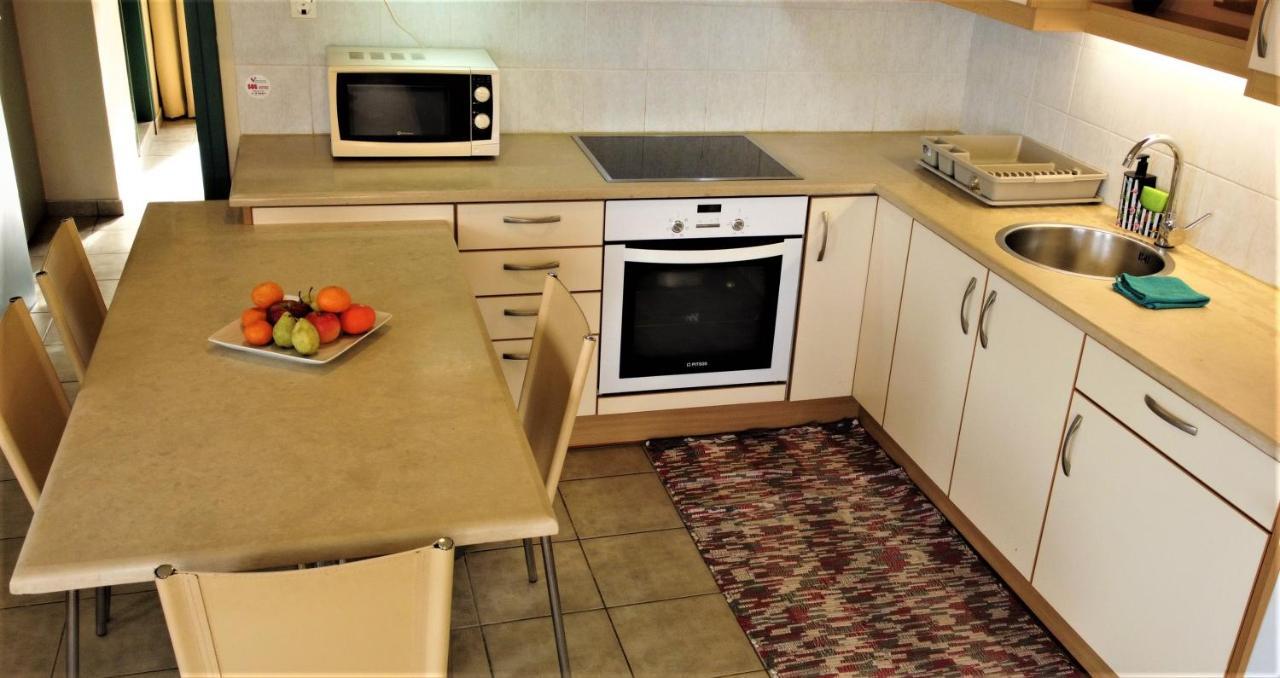 1-Bedroom Suite Sea View