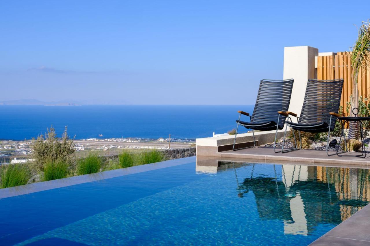 Executive Two Bedroom Suite Private Heated Pool Caldera View