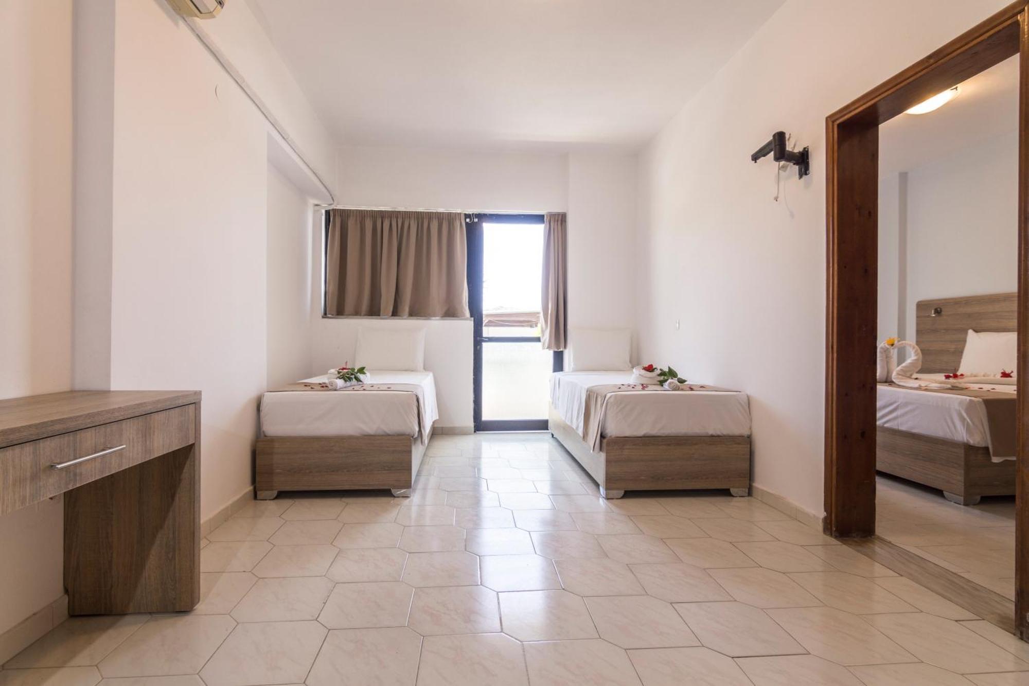 Deluxe Double or Twin Room Balcony