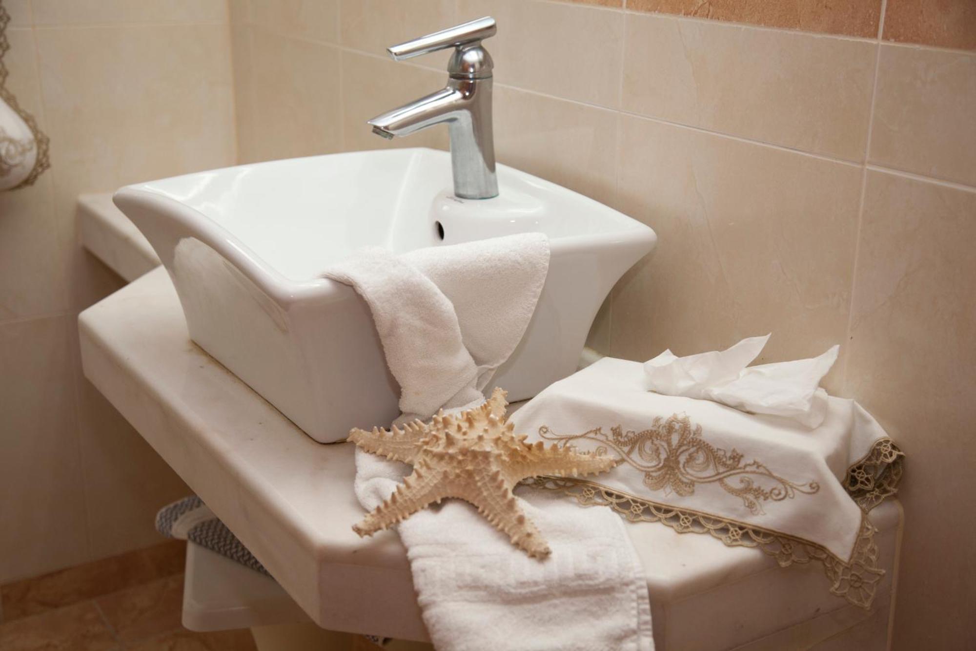 Triple Room,1273278775:JPEG