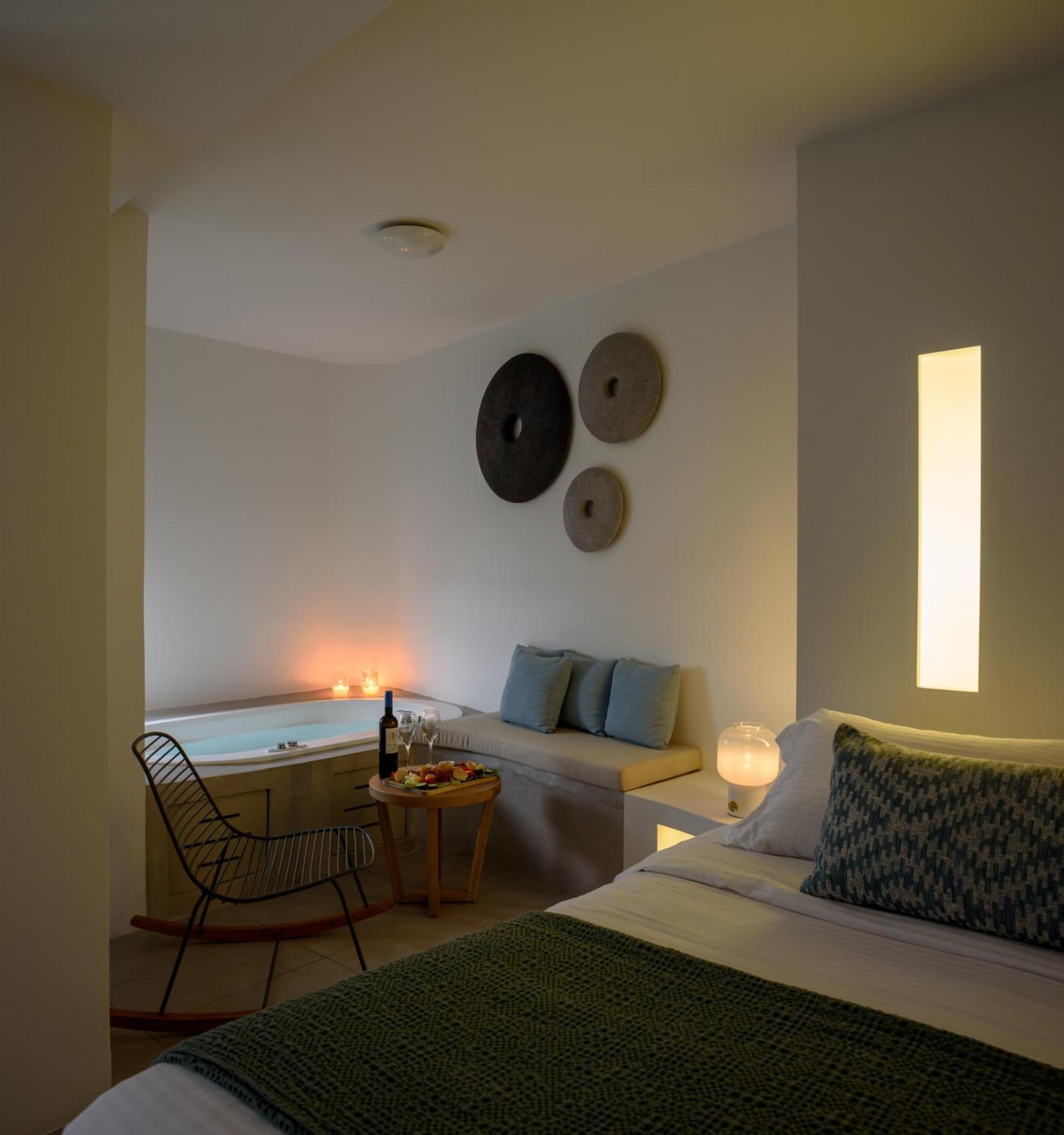Junior Suite Caldera View