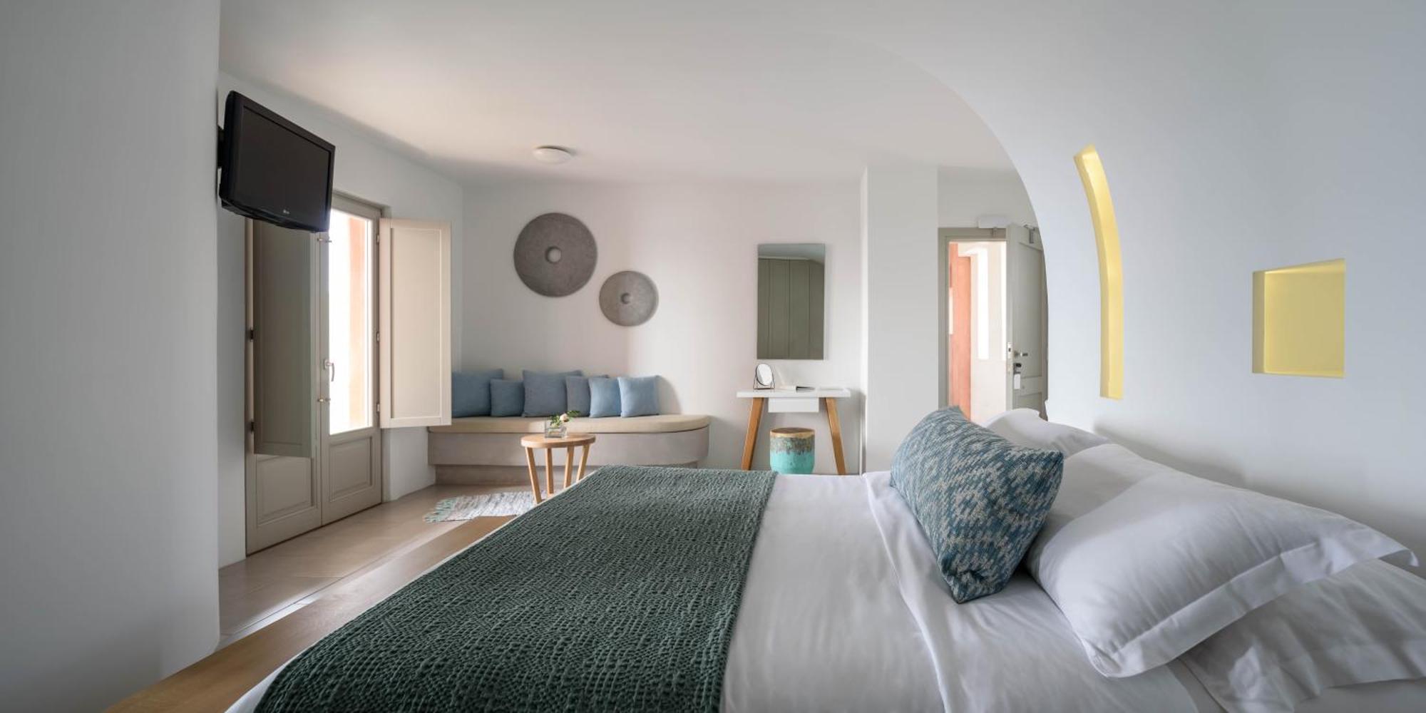 Junior Suite Caldera View