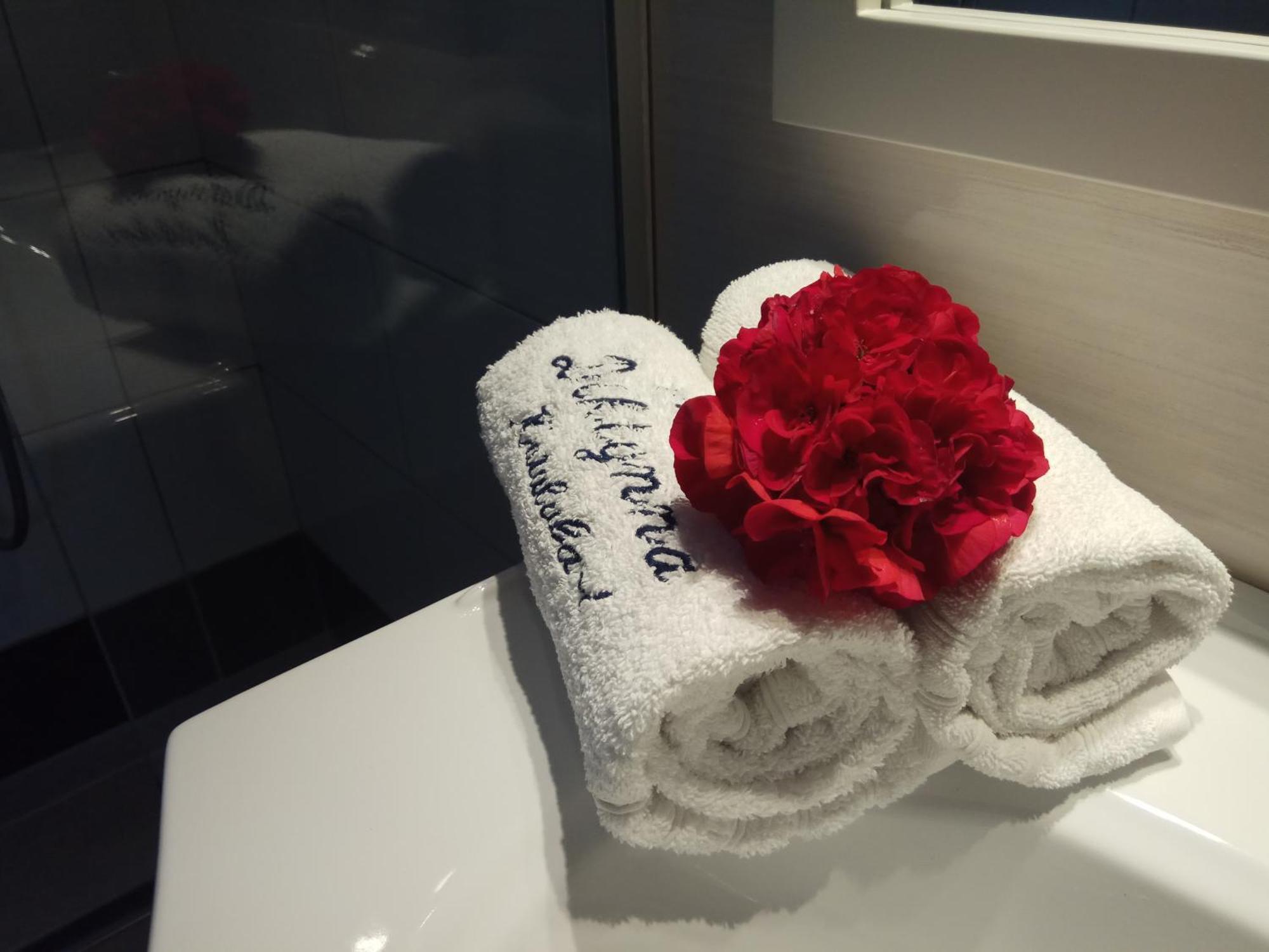 Superior One-Bedroom Apartment with Sea View,1214761027:JPEG