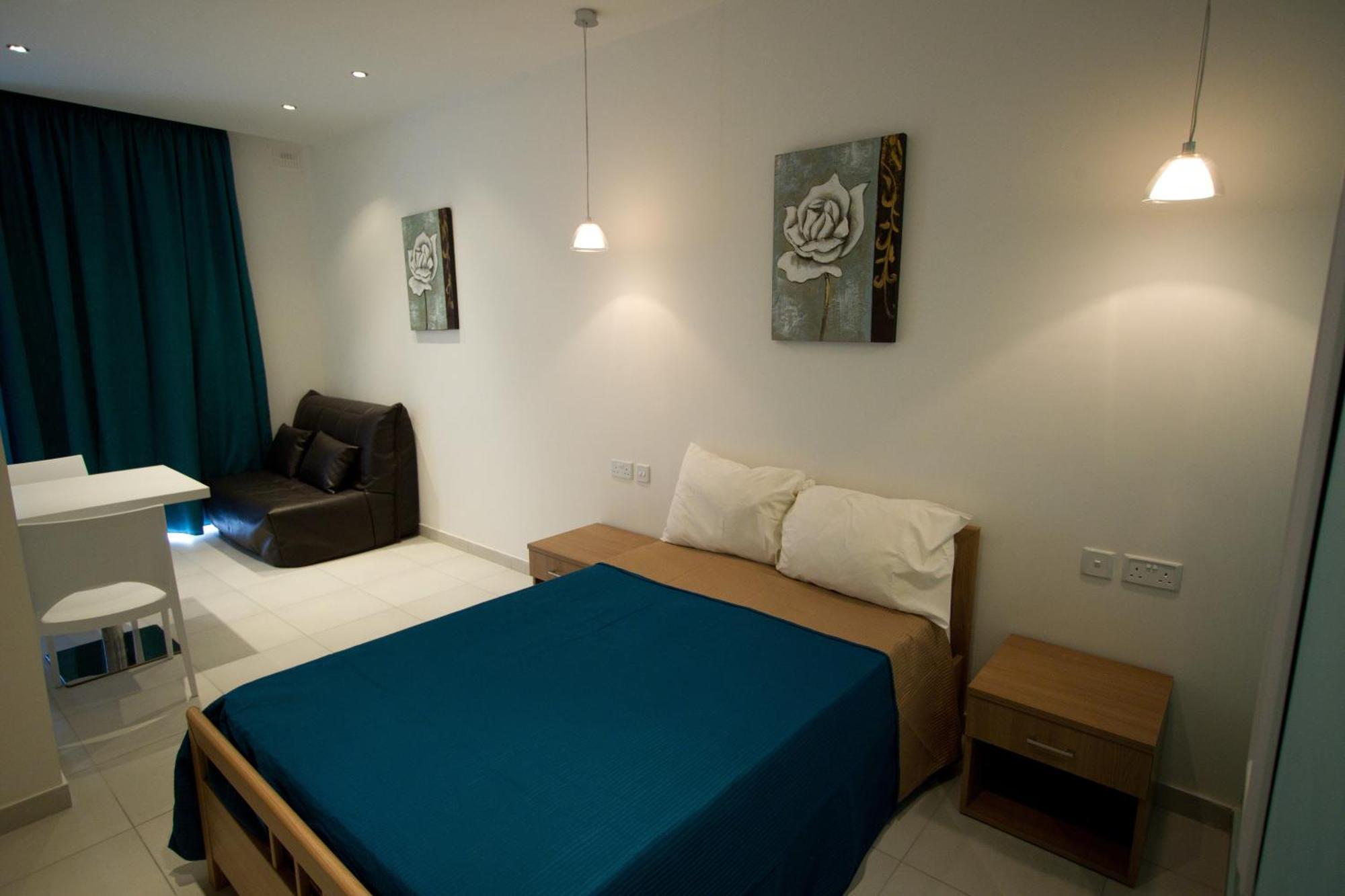 Double or Twin Room with Sea View,1369490447:JPEG