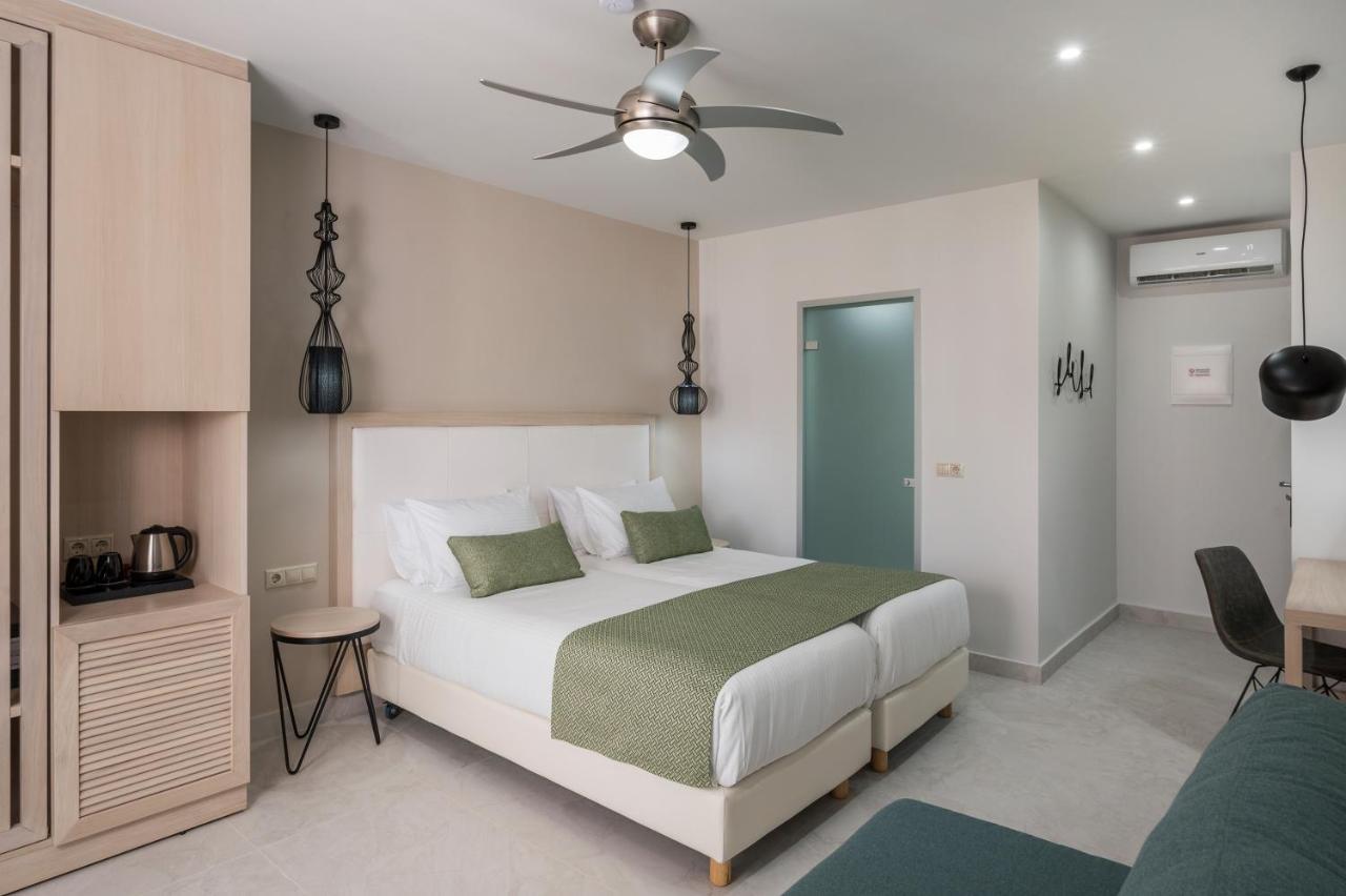 Superior Double Room,1225616696:JPEG