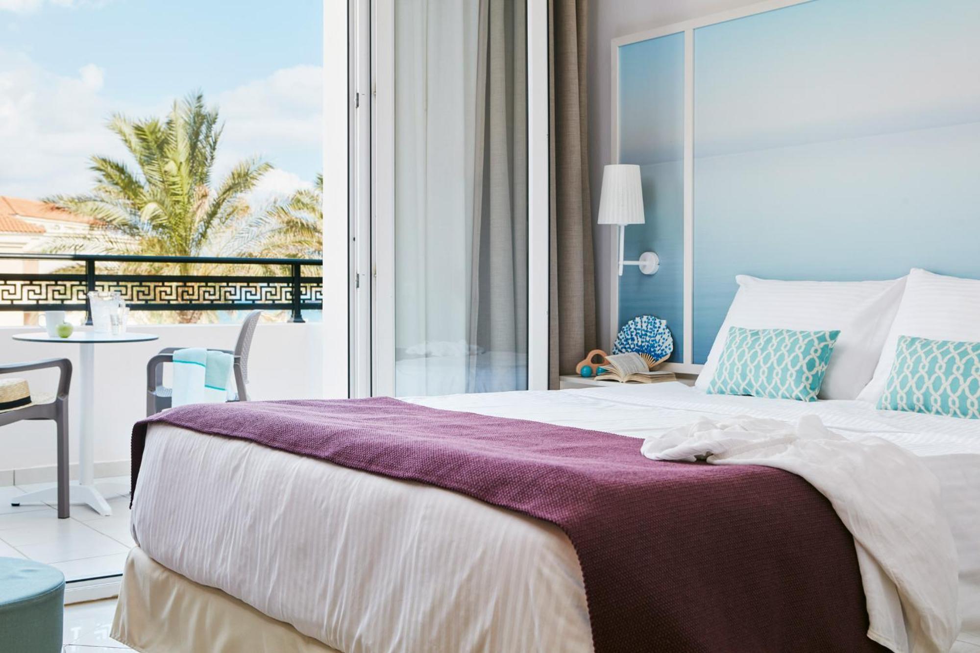 One-Bedroom Apartment Inland View