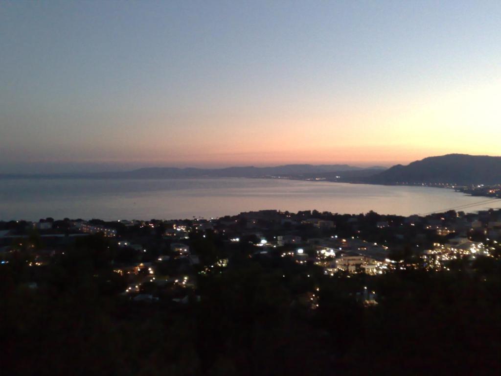 Deluxe Queen Studio,26895308:JPEG