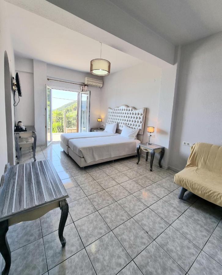 Double Room with Sea View (Building 1 - Gaia),1555287385:JPEG