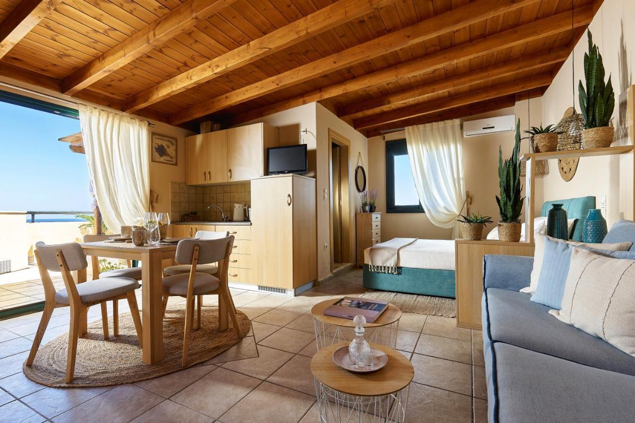 Suite with Terrace,1233222995:JPEG