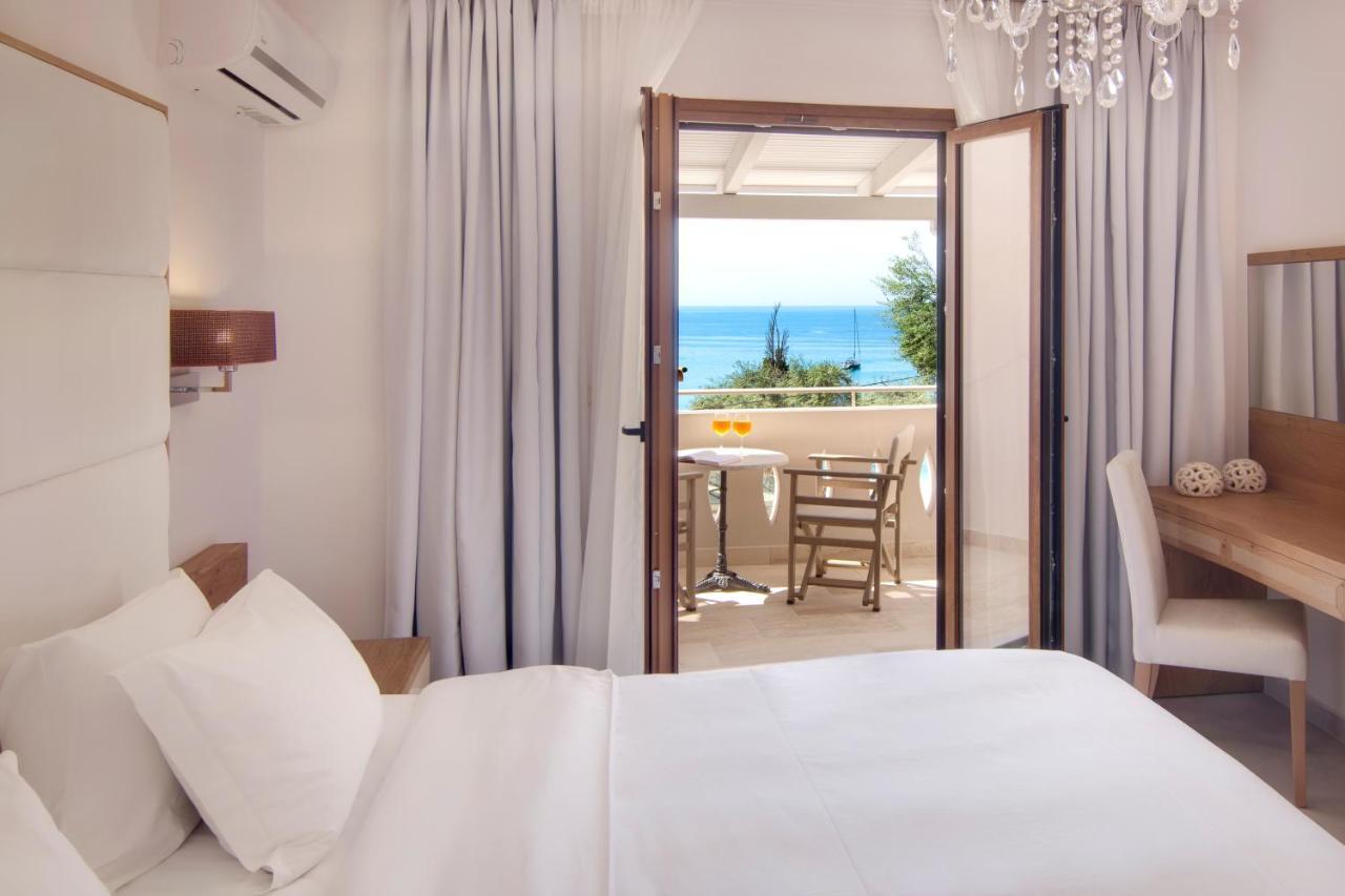 Comfort Double Room with Balcony and Partial View