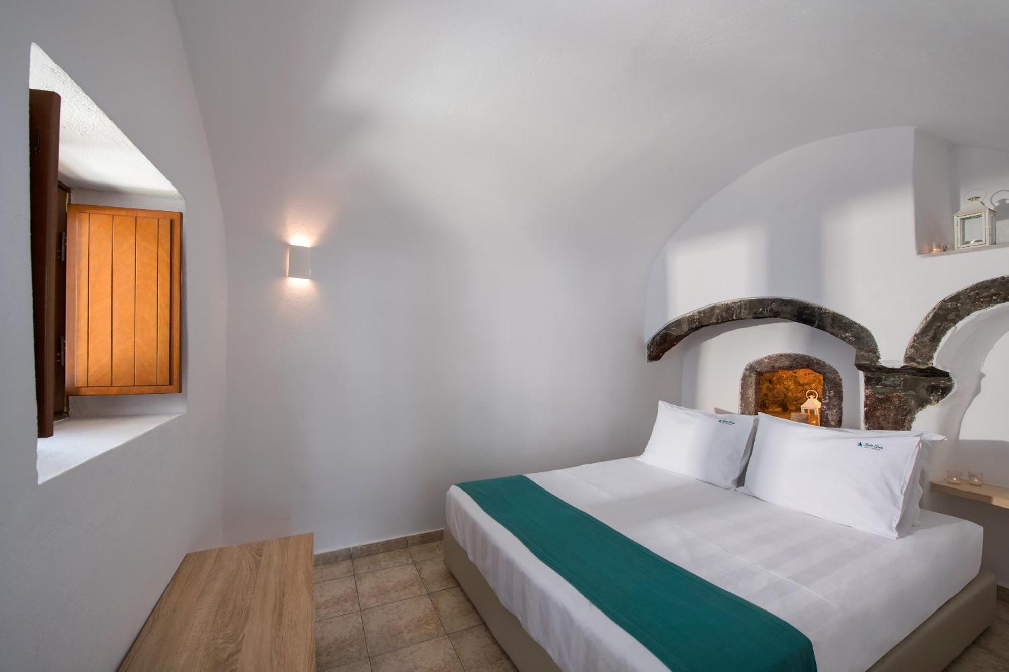 One Bedroom Apartment with Sea View - Lyra