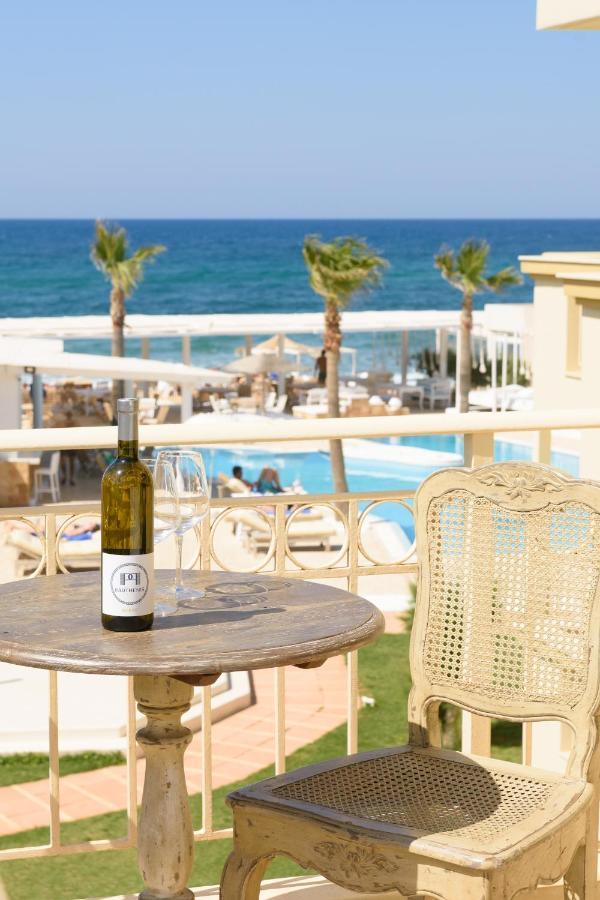 Junior Suite with Side Sea View (3 Adults),1428544564:JPEG